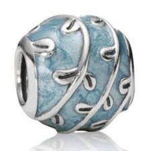 PANDORA Vines Charm